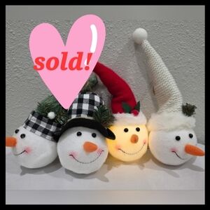 ****SOLD SOLD SOLD***Adorable Hanging Snowmen Set Of 4